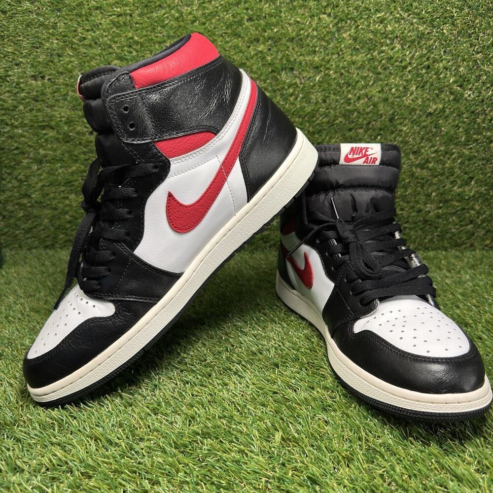 Air Jordan 1 Retro High OG Gym Red Men’s Size 12.5 555088-061